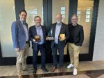 Réjean Pion reçoit un prix distinction