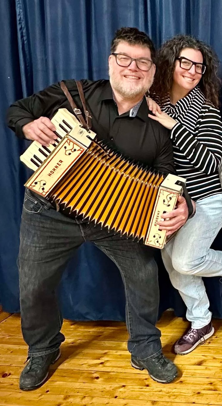 Richard Turcotte et Annie Roy, deux des comédiens qui monteront sur scène dans le cadre de la pièce de théâtre @ITALIC_START@Regarde-moi@ITALIC_END@. Photo gracieuseté