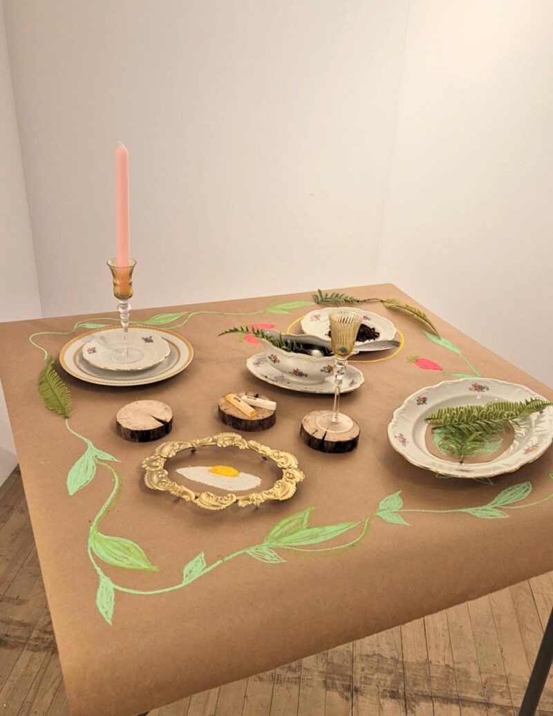 Une nappe créative garnie d’une nature morte sera créée dans le cadre de l’activité. Photo gracieuseté