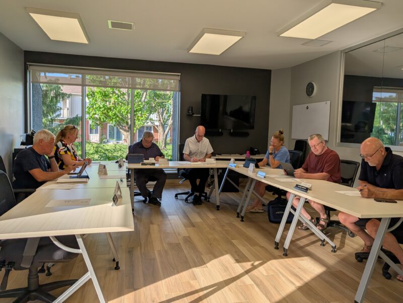 Le 5 juin, le conseil municipal de Saint-Liboire s’est réuni en session extraordinaire pour suspendre avec salaire son directeur général. Photothèque | Le Courrier ©