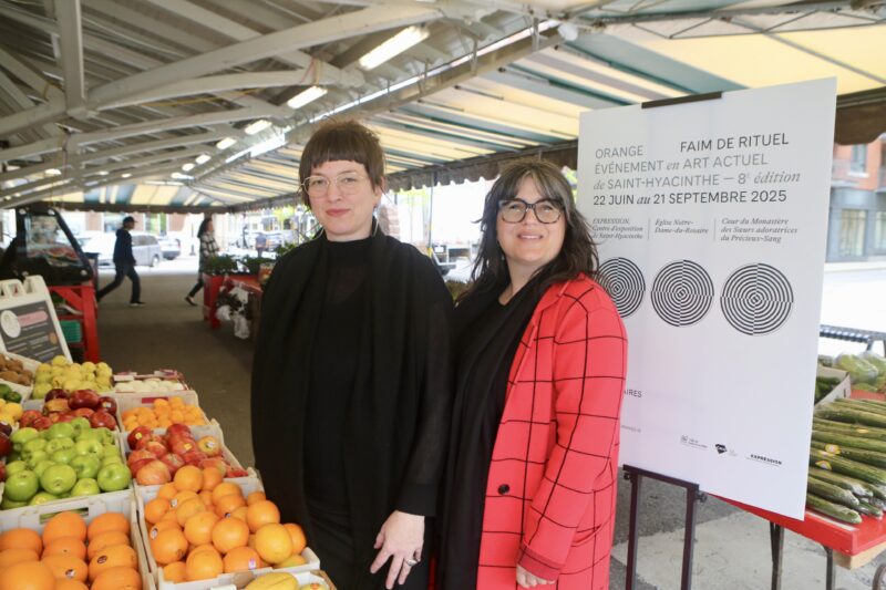 Mené par le duo de commissaires formé de Roxane Chamberland et de Véronique Grenier, ORANGE, l’événement d’art actuel de SaintpHyacinthe, explorera de nouveaux lieux pour sa 8e édition, dont la cour du monastère des Sœurs adoratrices du Précieux-Sang. Photothèque | Le Courrier ©