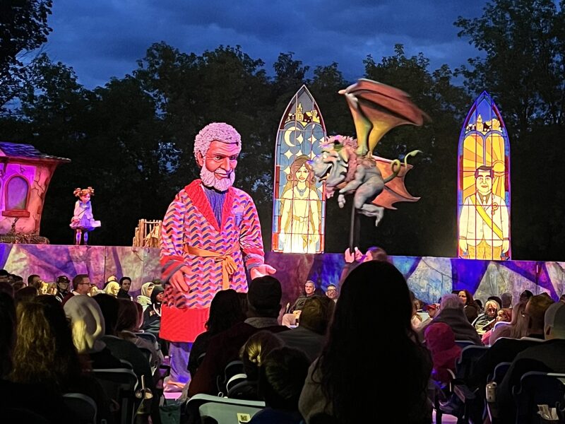 Le Théâtre de la Dame de cœur, à Upton, présente cet été sa toute nouvelle production,@ITALIC_START@ La folle épopée de M. Paul@ITALIC_END@, qui a déjà vendu 15 000 billets depuis le début de la saison. Photo gracieuseté