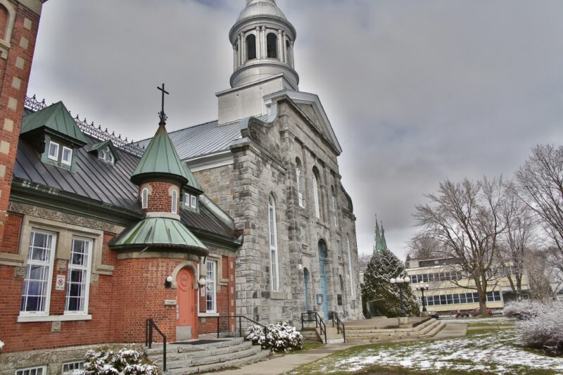 L’Ordre des Dominicains, visé par une action collective pour des agressions sexuelles, s’est départi de son couvent de la rue Girouard à Saint-Hyacinthe en 2008. Photothèque | Le Courrier ©